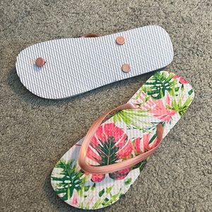 NEW | Women’s rubber flip flop | pink botanical